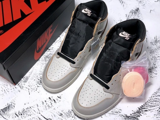 Cheap LUCY SB Jordan Light OG Bone x CD6578-006 High 1 Air Nike 0725